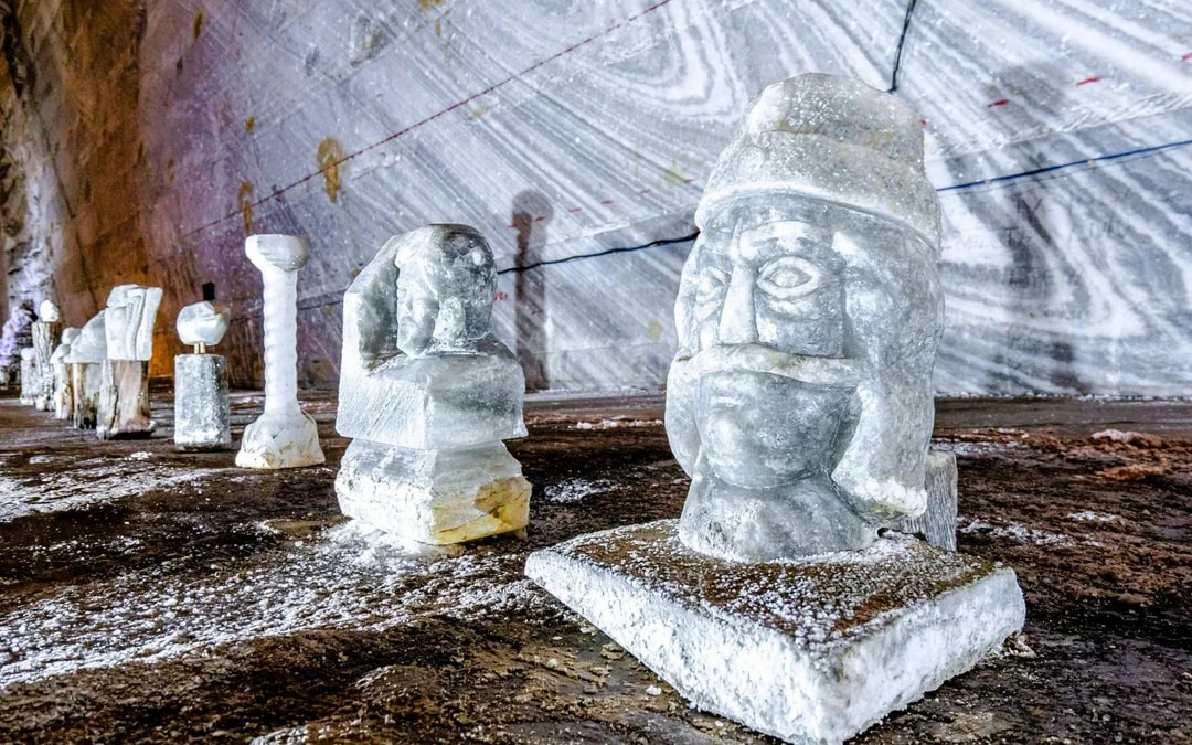 From Bucharest: Slanic Salt Mine & Dracula’s Tomb Day Trip Image 10