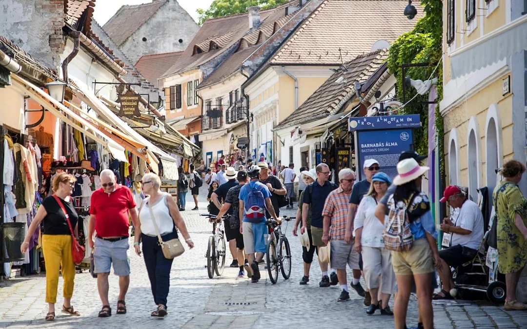From Budapest: Danube Bend Tour Image 6