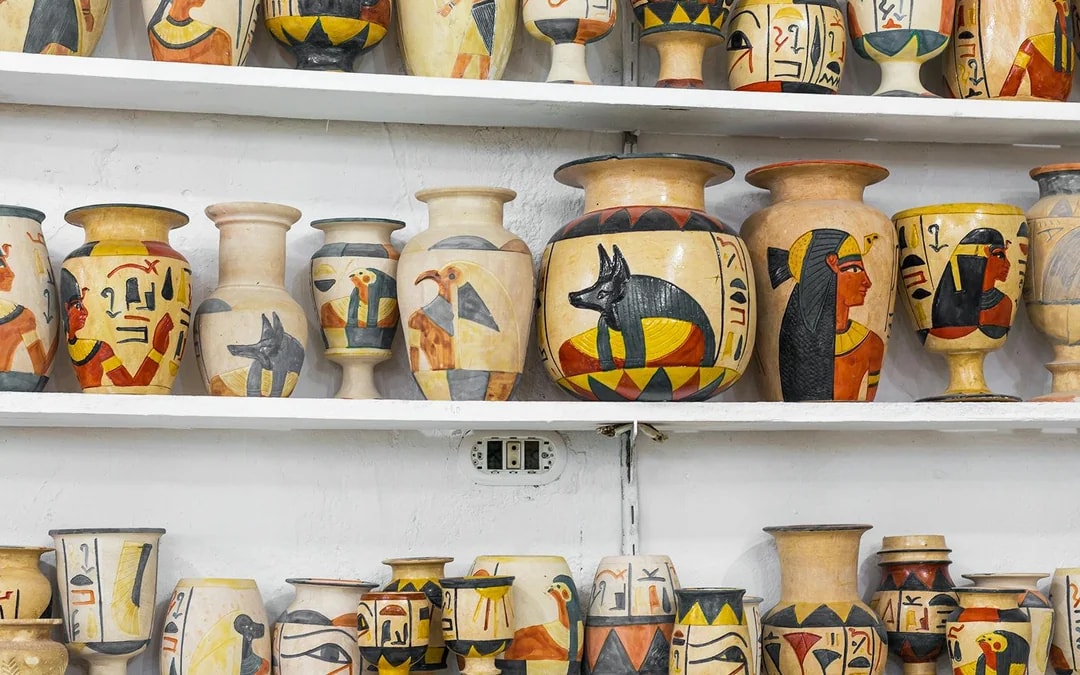 From Cairo: Full-Day Guided Tour of Giza Pyramids, Sphinx, Grand Egyptian Museum & Bazaar with Entry Tickets, Lunch & Hotel Transfers Image 10