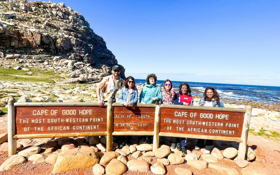 From Cape Town: Cape Peninsula, Boulders Beach Penguins, Bo-Kaap & Table Mountain Guided Tour Image 6