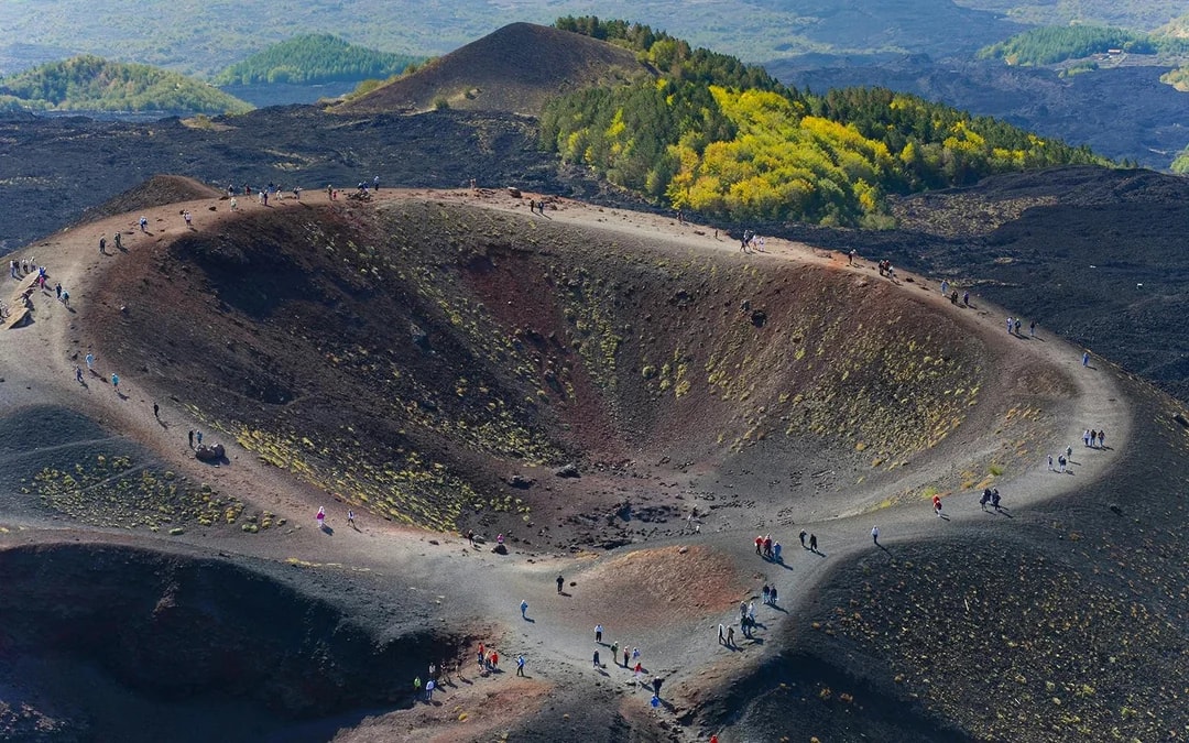 From Catania: Mount Etna Summit Craters Hiking Tour with Round-Trip Transfers Image 10