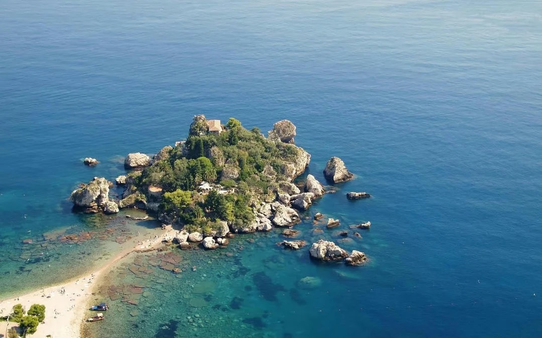 From Catania: Mount Etna, Taormina & Isola Bella Day Trip Image 10