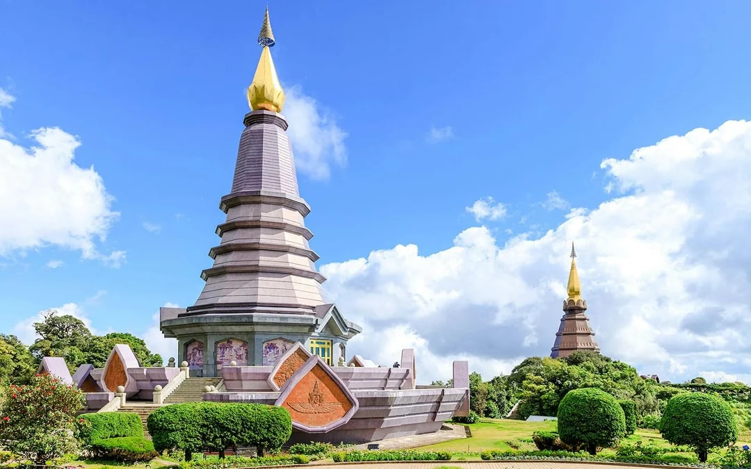 From Chiang Mai: Doi Inthanon National Park Full-Day Tour with Pha Dok Siew Guided Trek Image 1