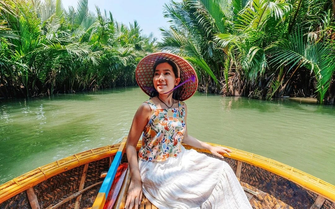 From Da Nang: Coconut Forest Half-Day Guided Tour with Basket Boat Ride, DIY Activities, Lunch & Transfers Image 1
