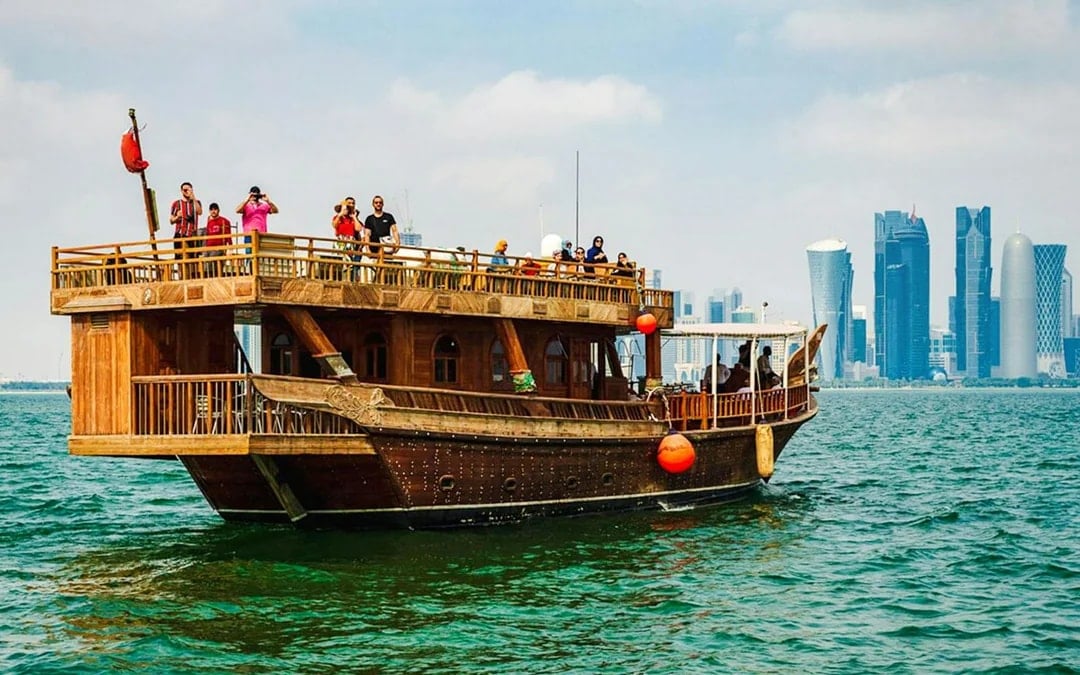 From Doha: 2-Hour Sightseeing Dhow Cruise with Dinner Image 1