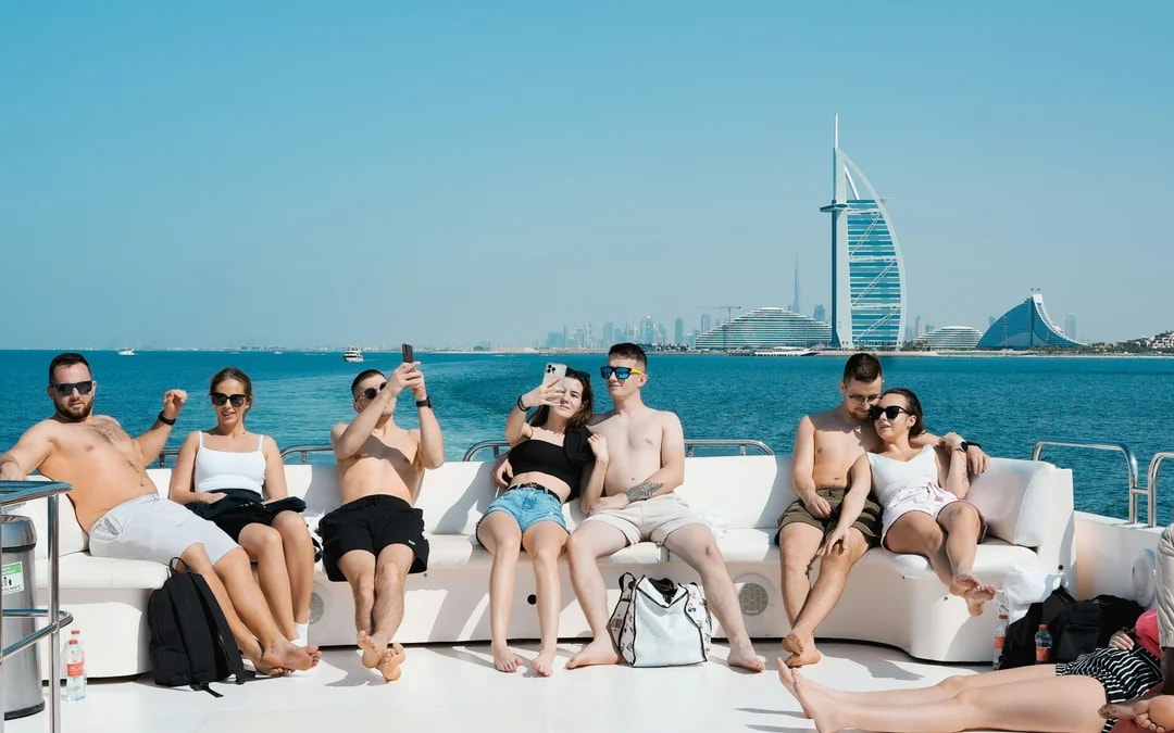From Dubai Harbour: 2-Hour Luxury Yacht Tour with BBQ Options Image 11