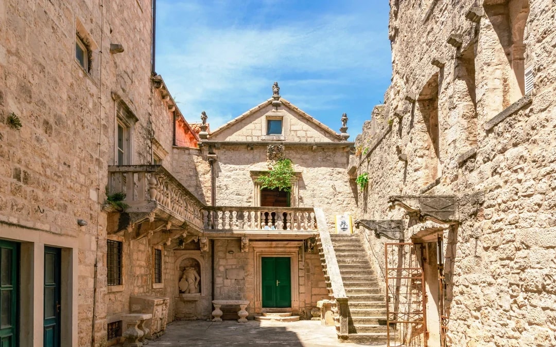 From Dubrovnik: Korčula & Ston Small Group Tour with Wine Tasting Image 6