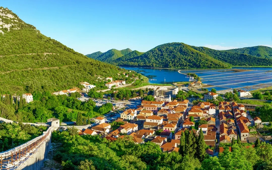 From Dubrovnik: Pelješac Wine Region Private Tour with Winery Visits Image 5