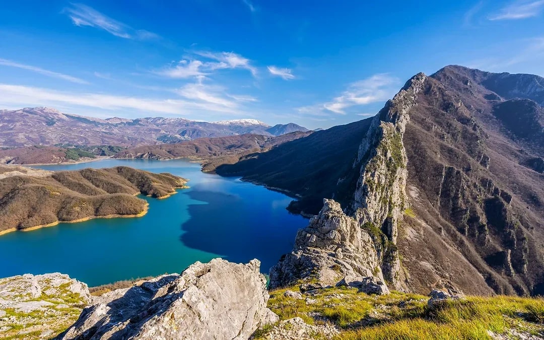 From Durres/Golem: Bovilla Lake & Gamti Mountain Hiking Tour Image 2