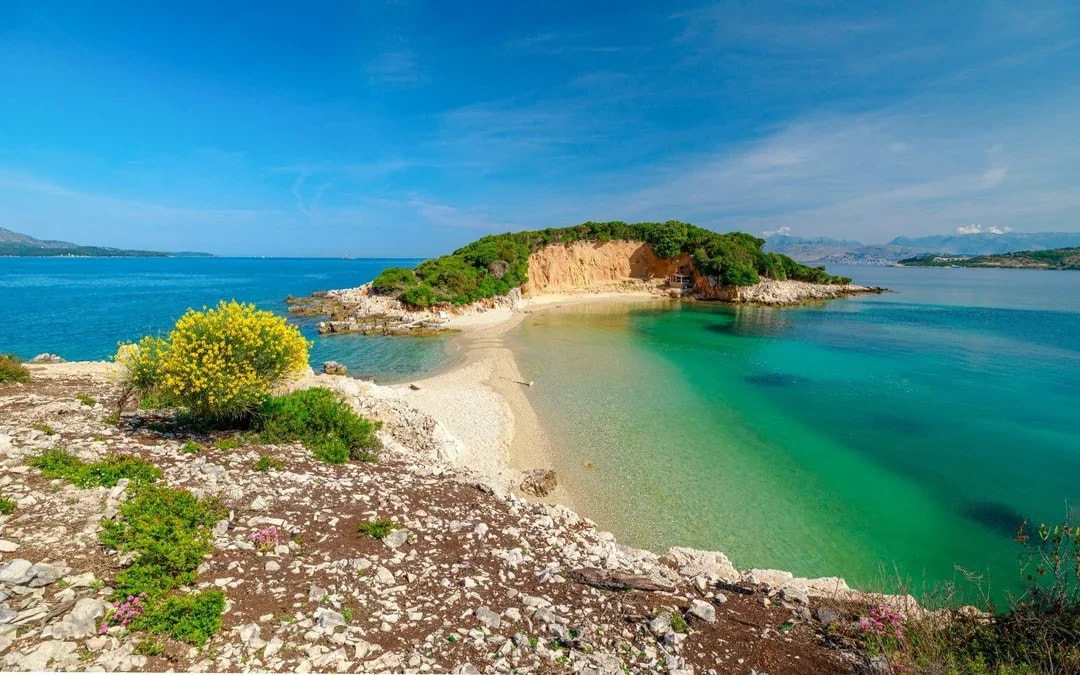 From Durres/Golem: Ksamil, Blue Eye & Lekursi Castle Day Trip
 Image 7