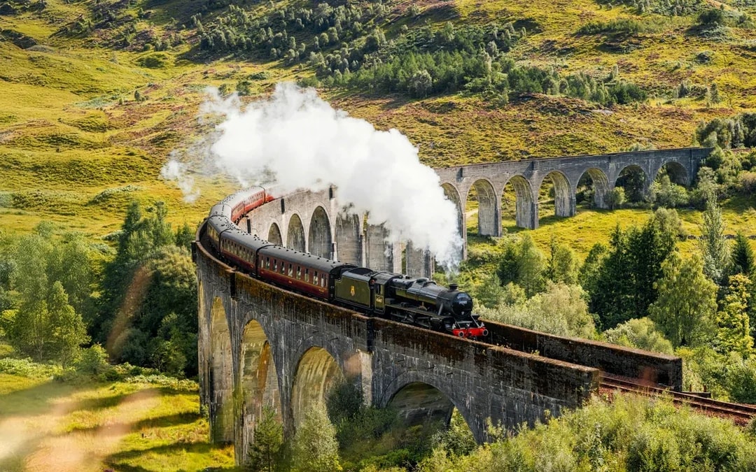 From Edinburgh: Glenfinnan, Glencoe & Fort William Day Trip Image 1