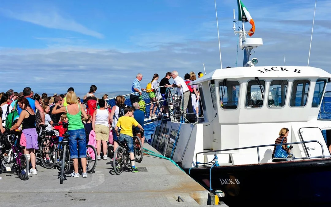 From Galway: Cliffs of Moher and Aran Islands Full-Day Tour Image 11