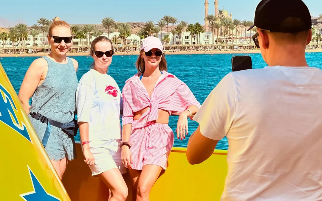 From Hurghada: Royal Seascope Submarine Cruise with Snorkeling & Optional Hotel Transfers Image 5