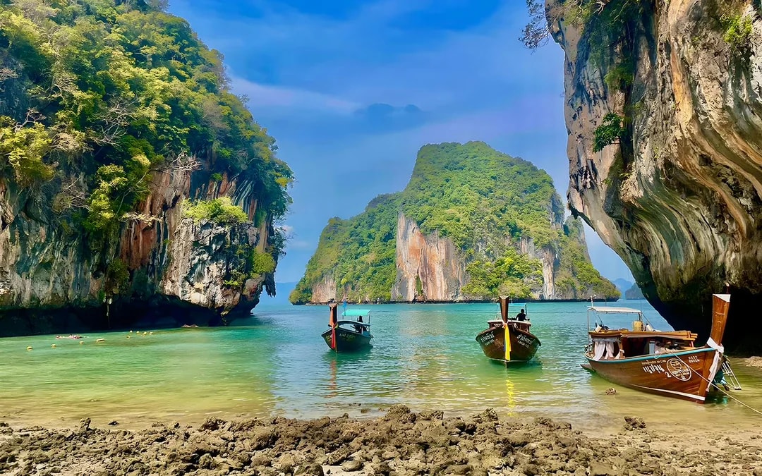 From Krabi: Hong Islands Half-Day Tour by Speedboat Image 6
