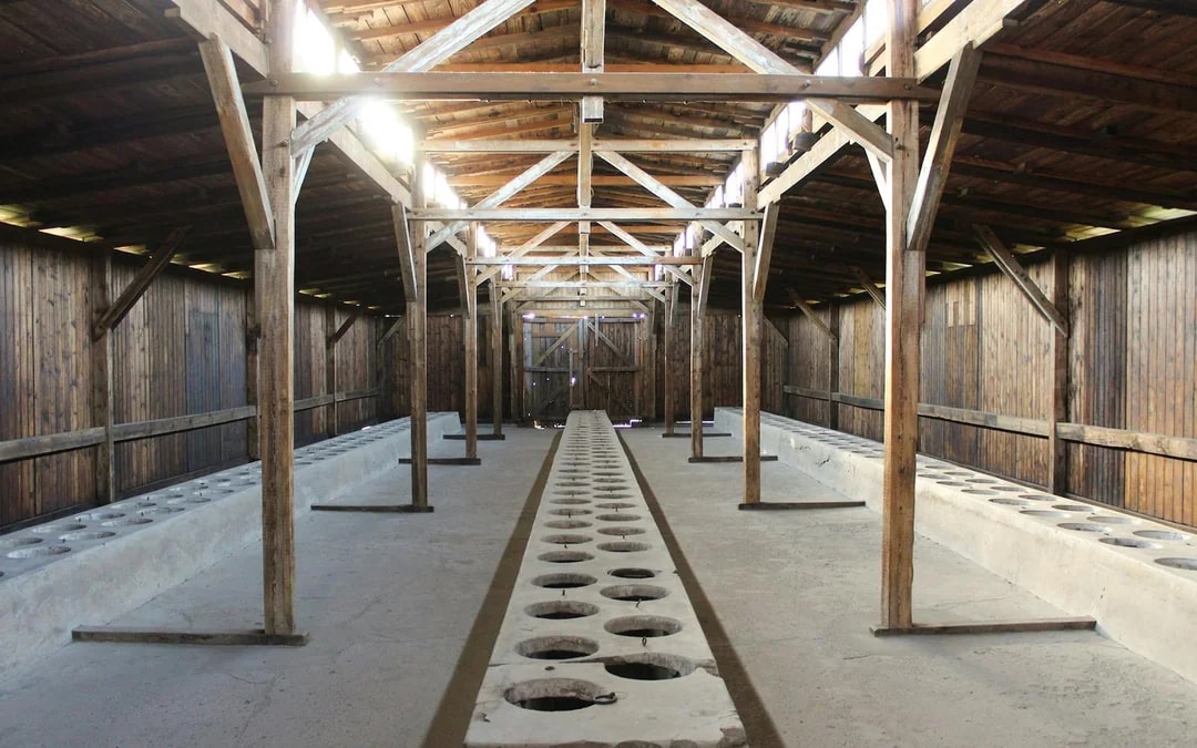 From Krakow: Auschwitz-Birkenau Guided Tour & Krakow Ghetto Visit with Transfers Image 10