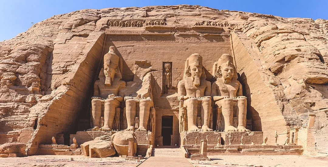 From Luxor: 5-Day Nile Cruise with Hot-Air Balloon Ride & Abu Simbel Visit Image 8