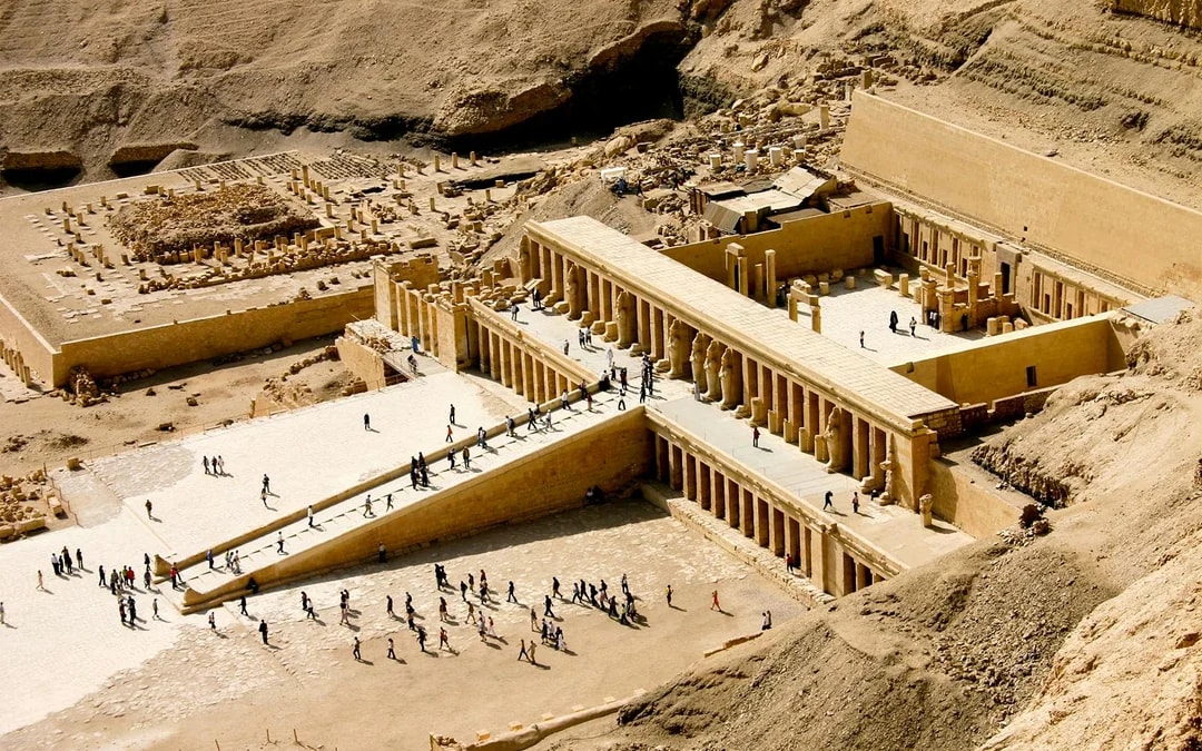 From Luxor: Half-Day West Bank Guided Tour including Valley of the Kings and Hatshepsut Temple with Lunch Image 1