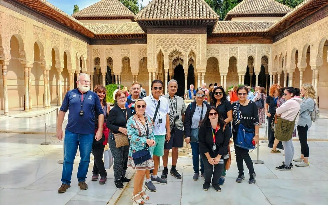 From Málaga: Alhambra Guided Tour with Entry Tickets Image 1