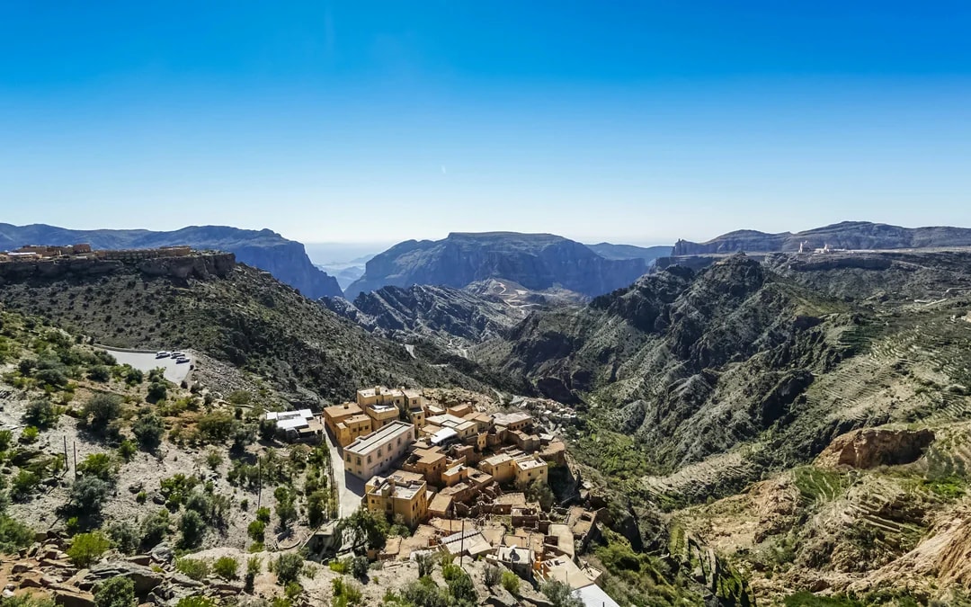 From Muscat: Nizwa & Jebel Akhdar Wonders Adventure Day Trip Image 4