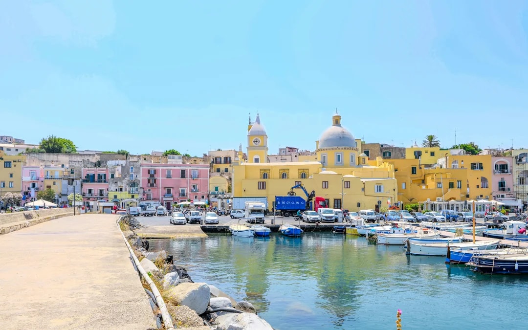 From Naples: Procida Island Boat Tour Image 9