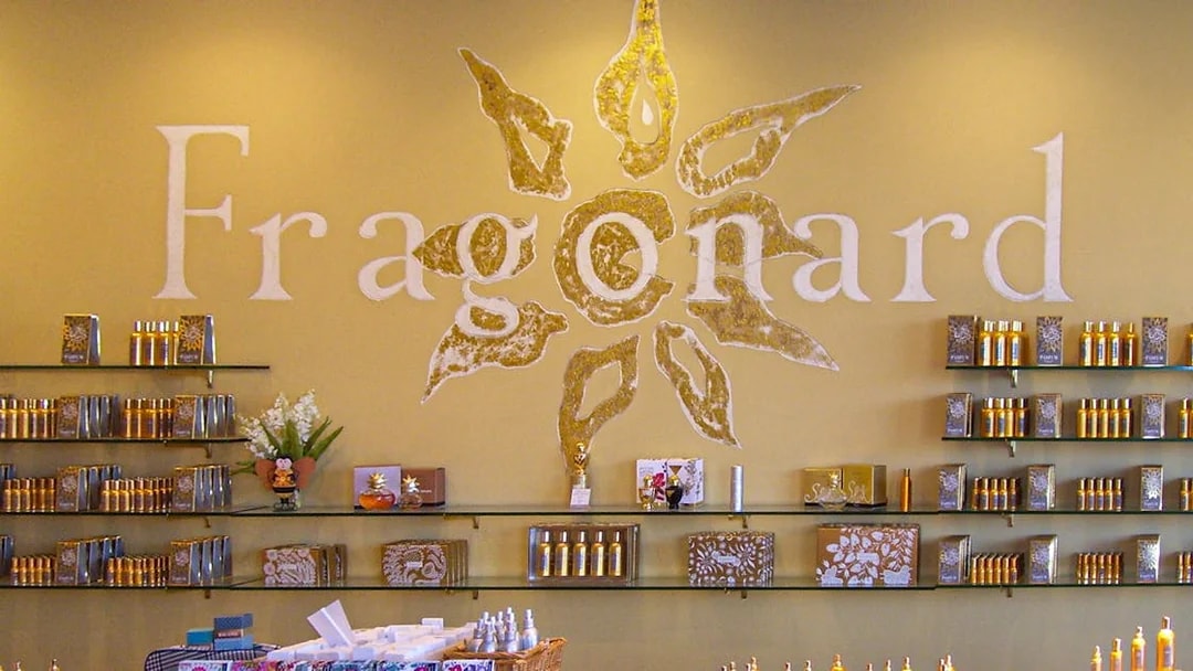Fragonard perfume display in French Riviera tour from Nice.