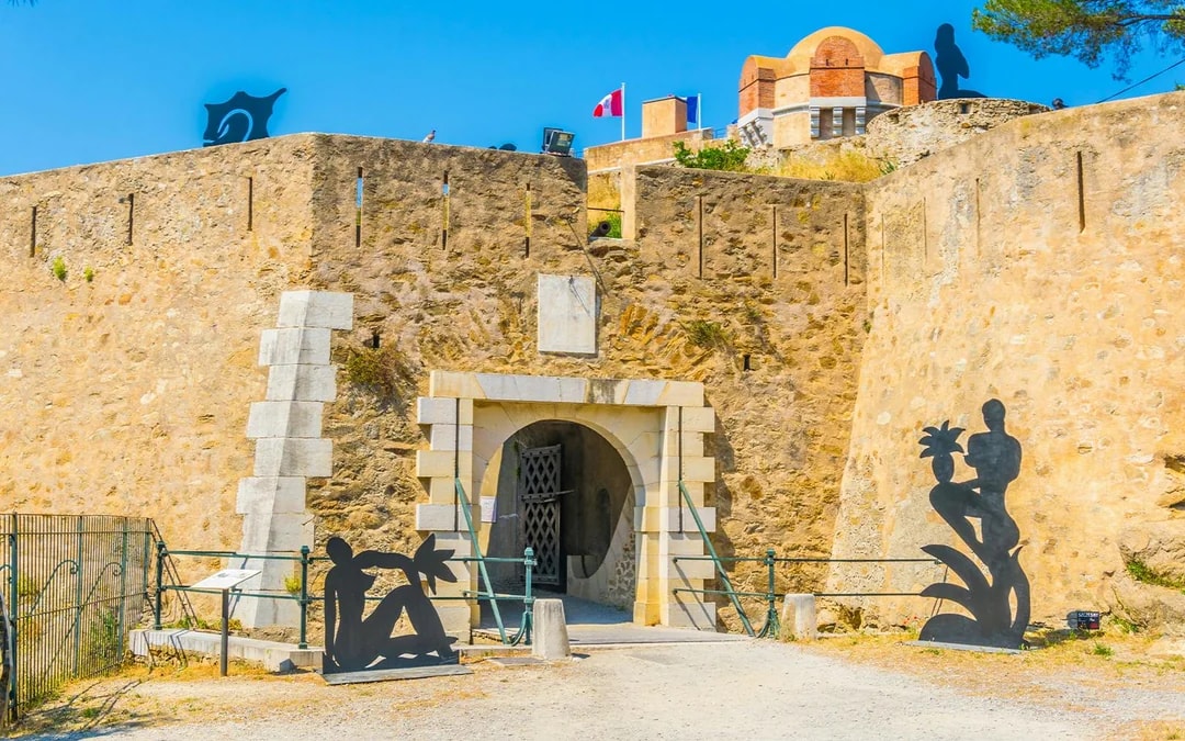 From Nice:  Saint Tropez, Port Grimaud & Wine testing Day Tour Image 5