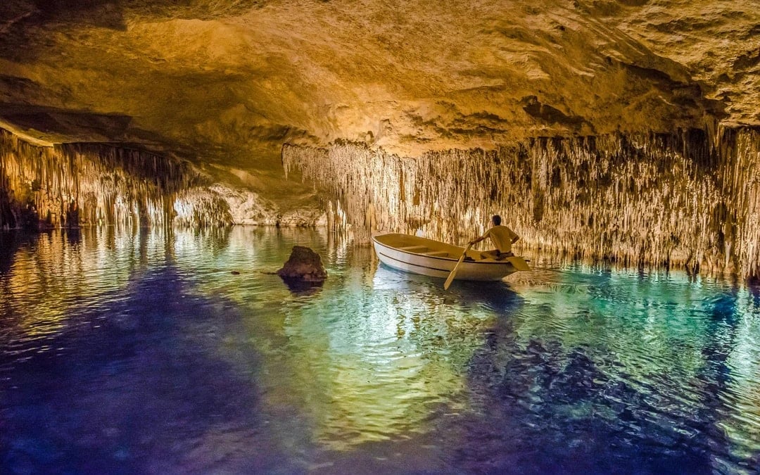 From Palma: Caves of Drach and Hams Entrance and Pearl Factory Visit
Image 1