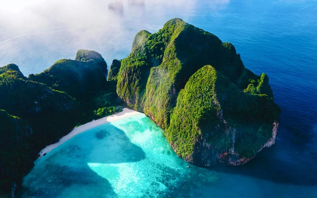 Phi Phi Islands' limestone cliffs and turquoise waters, Thailand.