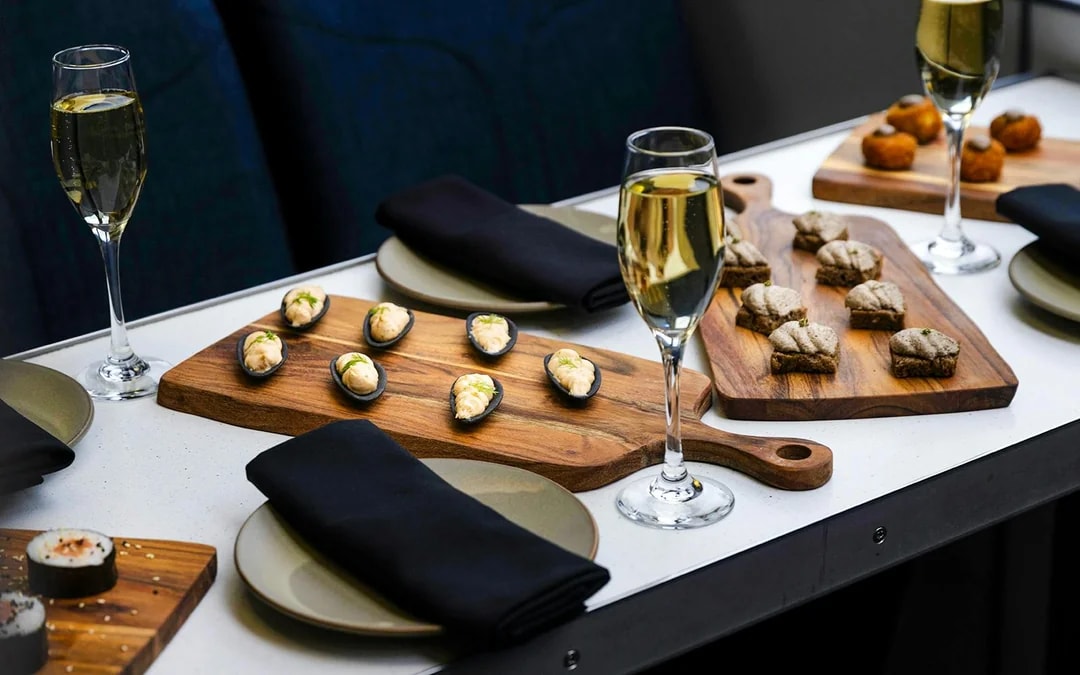 From Queenstown: Business Class Milford Sound Tour with Premium Cruise & Gourmet Lunch Image 5