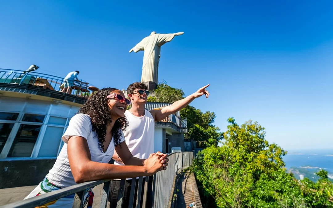 From Rio: Maracanã Stadium, Christ the Redeemer & Sugarloaf Full-Day Tour with Lunch Image 3