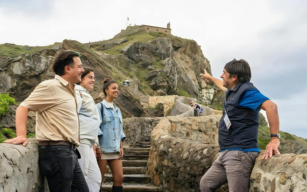 From San Sebastian: Gaztelugatxe & Guernica Tour Image 7