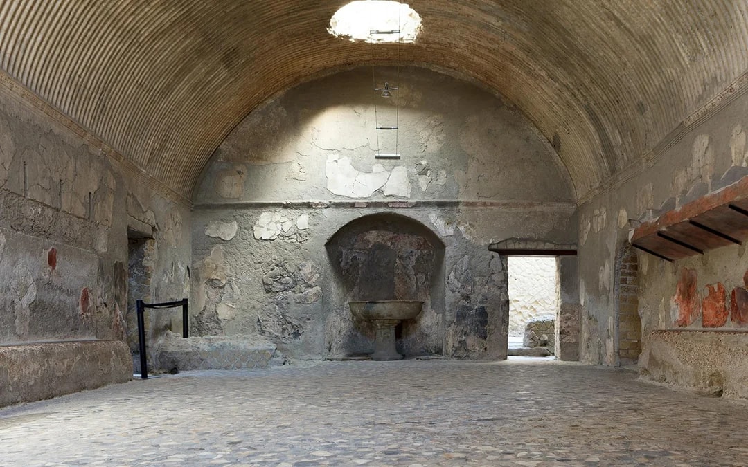From Sorrento: Herculaneum Skip-the-Line Guided Tour Image 7