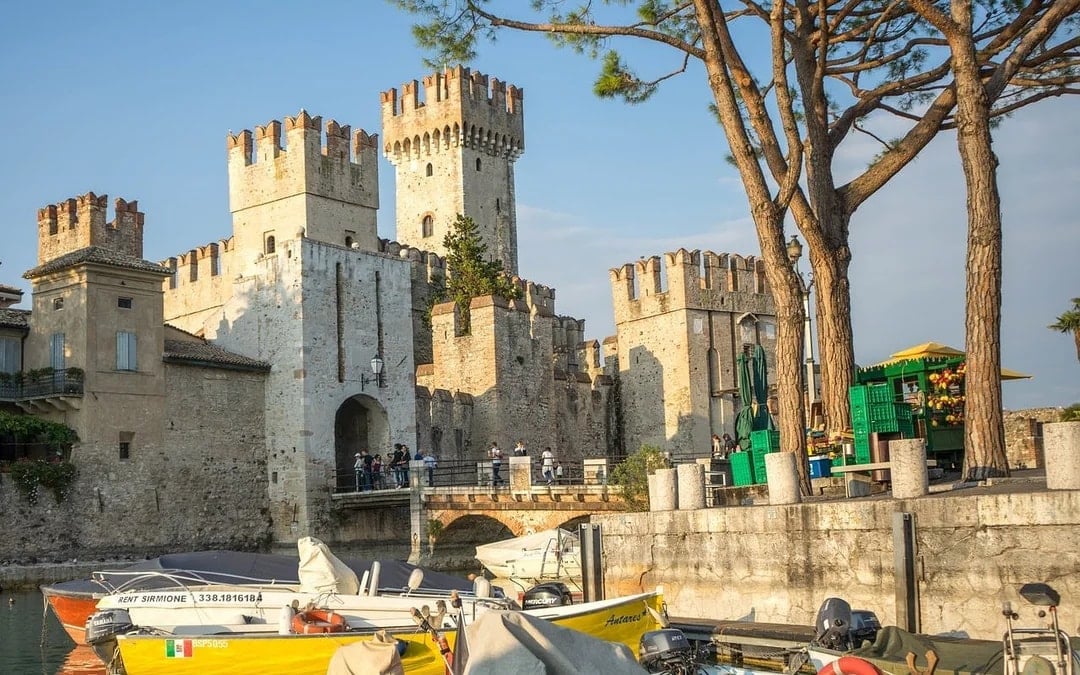 From Verona: Sirmione, Lazise and Madonna della Corona Sanctuary full-day tour