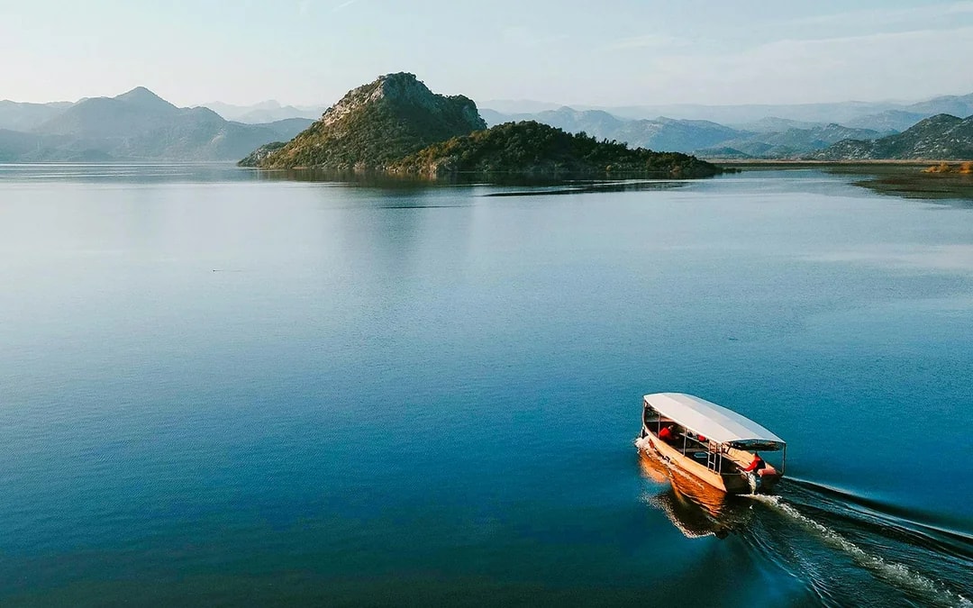 From Virpazar: Lake Skadar Sightseeing Boat Tour & Kom Monastery with Drinks
Image 2
