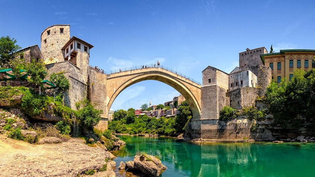 From Split: Kravica Waterfalls, Mostar and Počitelj Day Trip