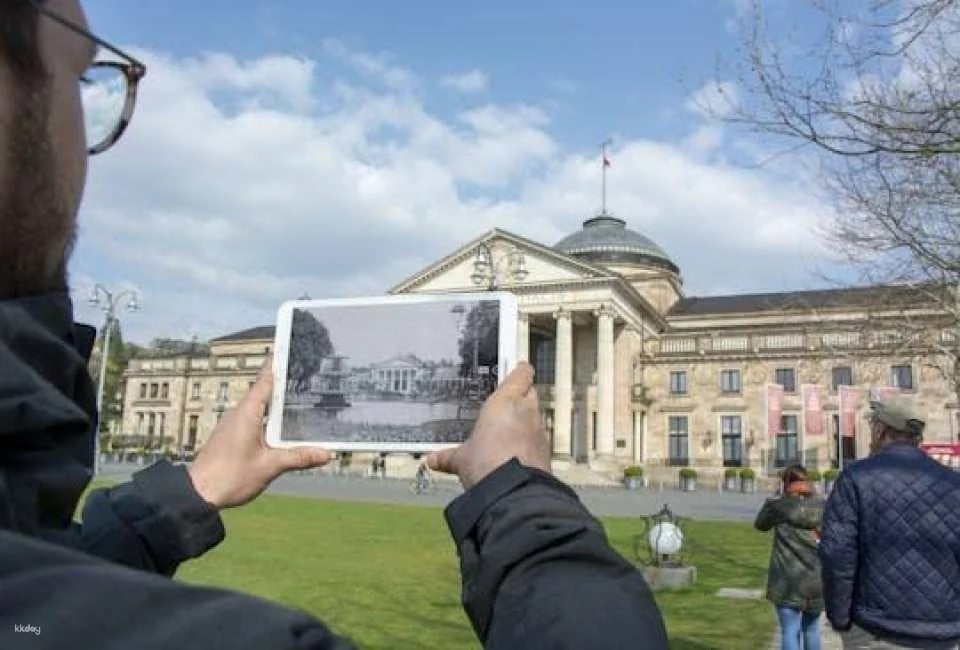 Future history guided walking tour