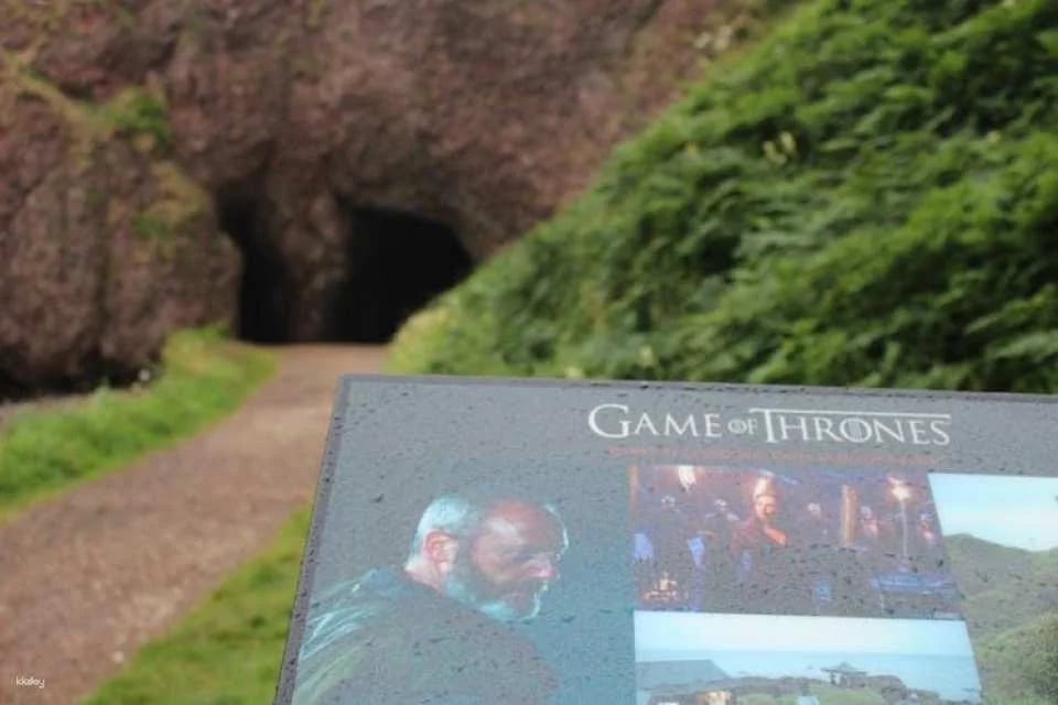 Game of Thrones tour with Giant’s Causeway from Belfast