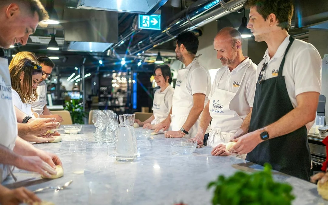 Gelato and Pizza Making Class in Milan Image 3