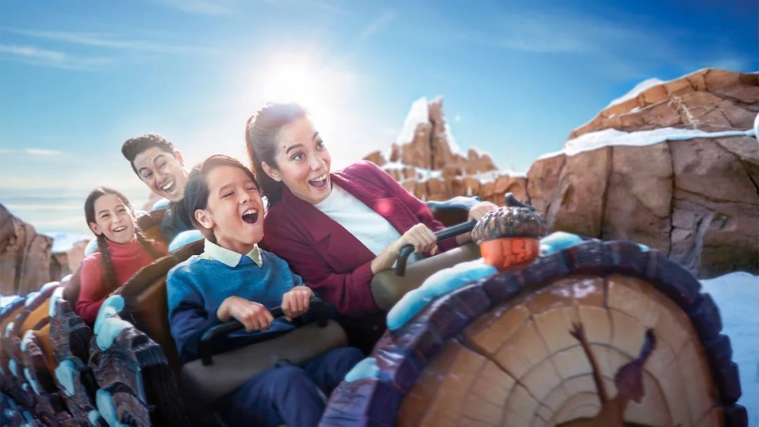 Families enjoying a roller coaster ride at Genting SkyWorld Outdoor Theme Park.