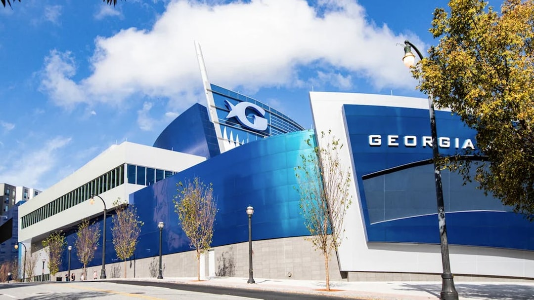Georgia Aquarium exterior with blue and white facade in Atlanta.