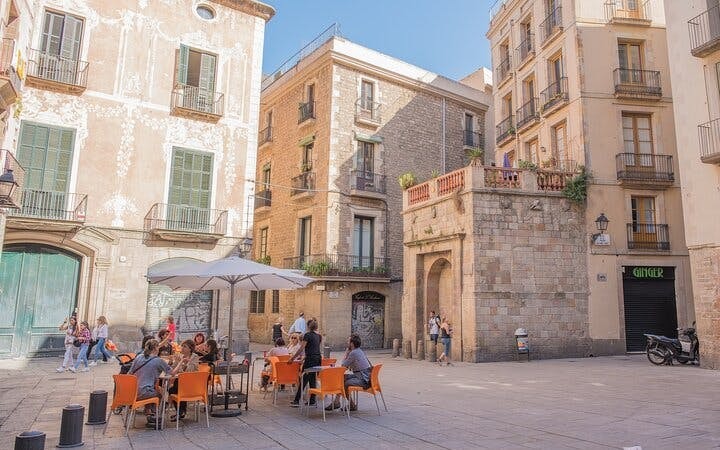 Ghosts of Gothic Barcelona: Self-Guided City Exploration Game Image 6