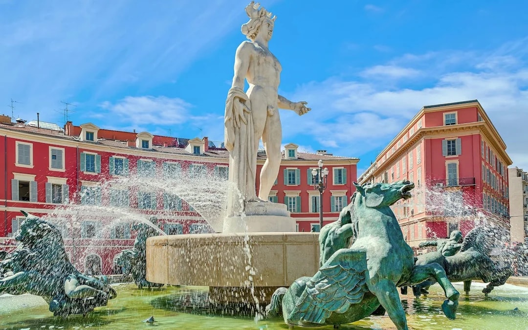 Ghosts of the Riviera in Nice: Self-Guided City Exploration Game Image 8