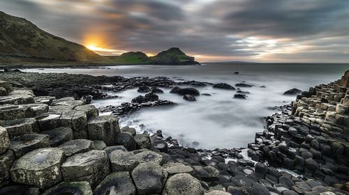 Belfast day tour to Giant's Causeway and The Dark Hedges - visit Game of Thrones filming locations