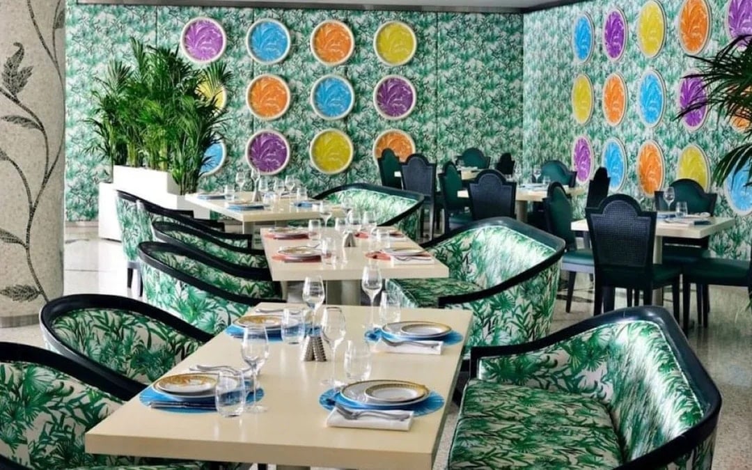 Giardino Ocean Feast Seafood Dinner Buffet at Versace-Inspired Restaurant Image 1