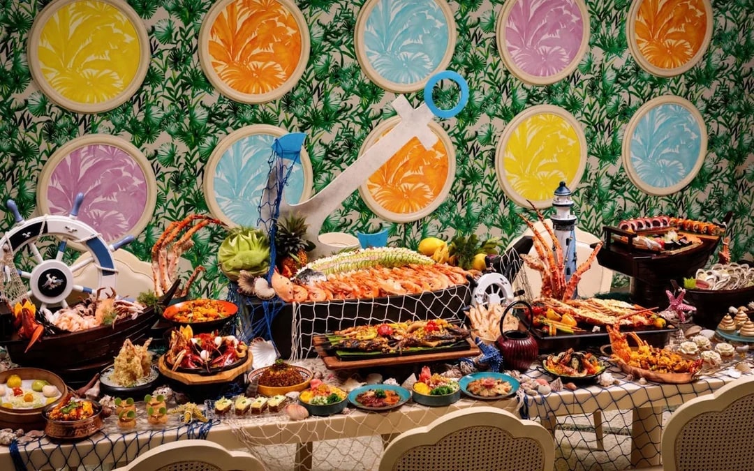 Giardino Ocean Feast Seafood Dinner Buffet at Versace-Inspired Restaurant Image 6