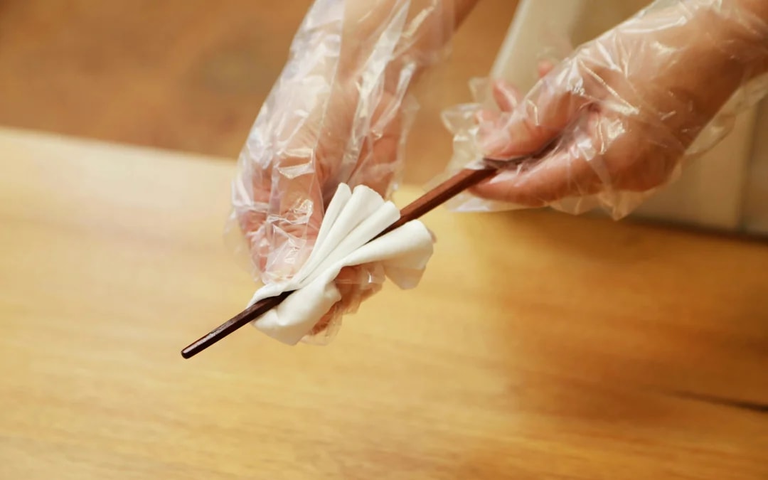 Ginza Chopstick-Making Workshop: Craft Your Own from 5 Types of Japanese Woods Image 5
