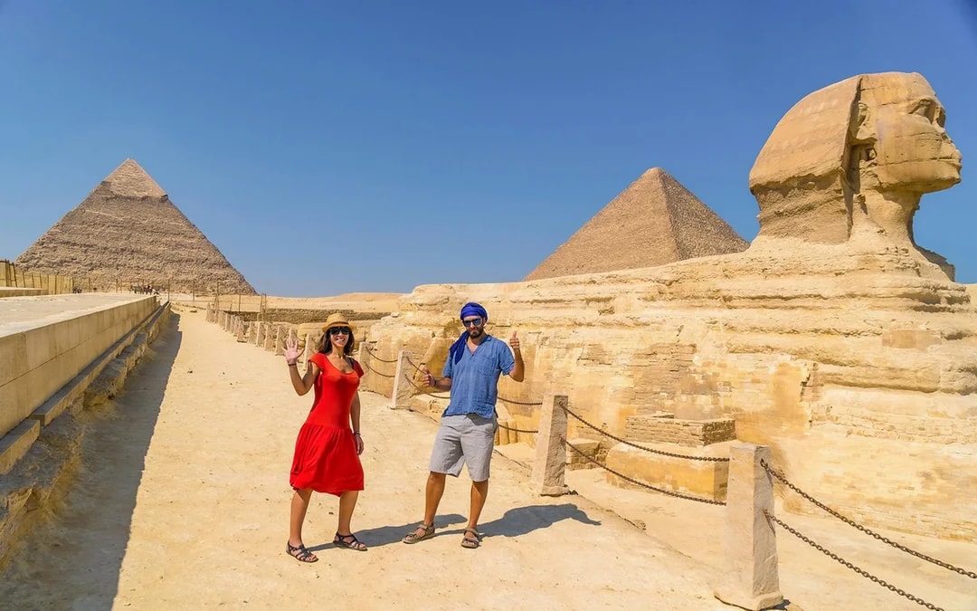 Giza Sunrise Pyramid Guided Tour With Camel Ride & Breakfast Image 9