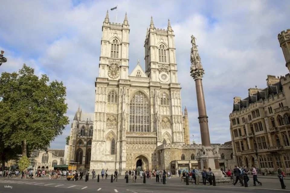 Go City | London Explorer Pass