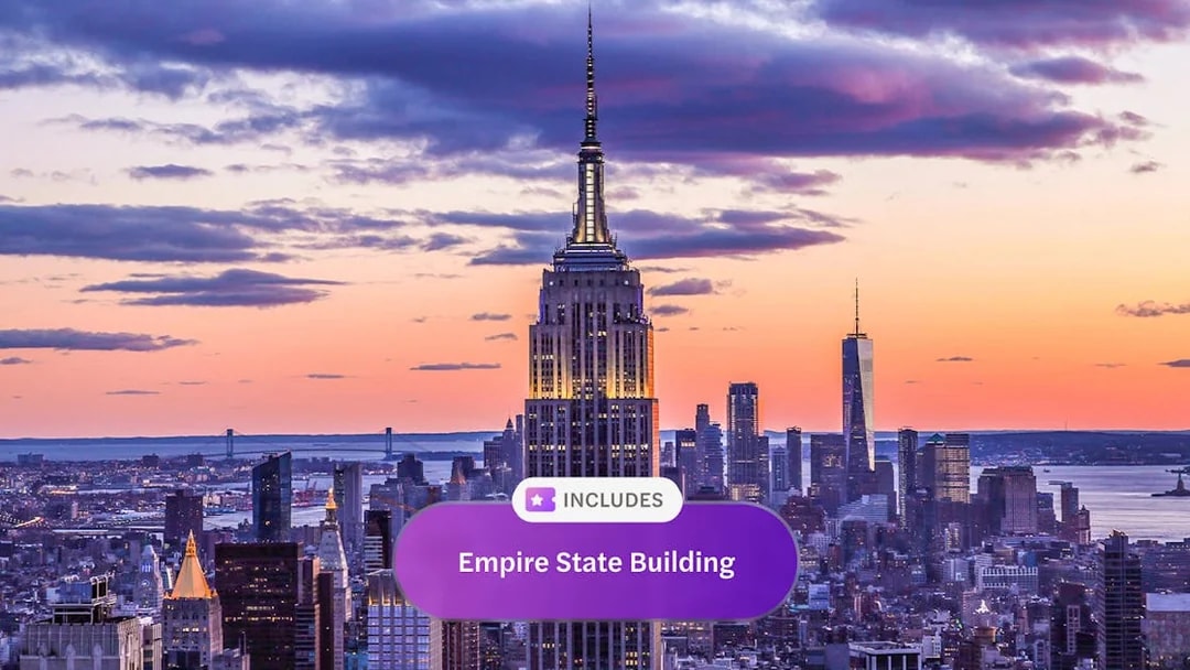 Empire State Building at sunset, New York City skyline.