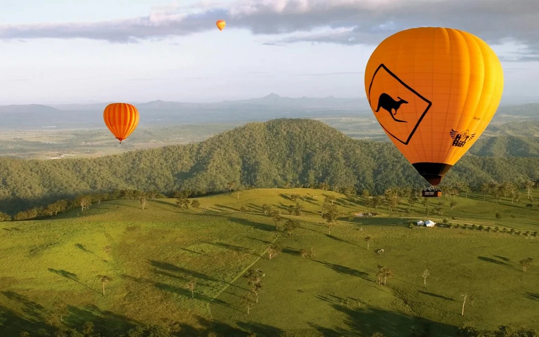 Gold Coast Hot Air Balloon Ride with Sparkling Wine & Hotel Transfers  Image 3